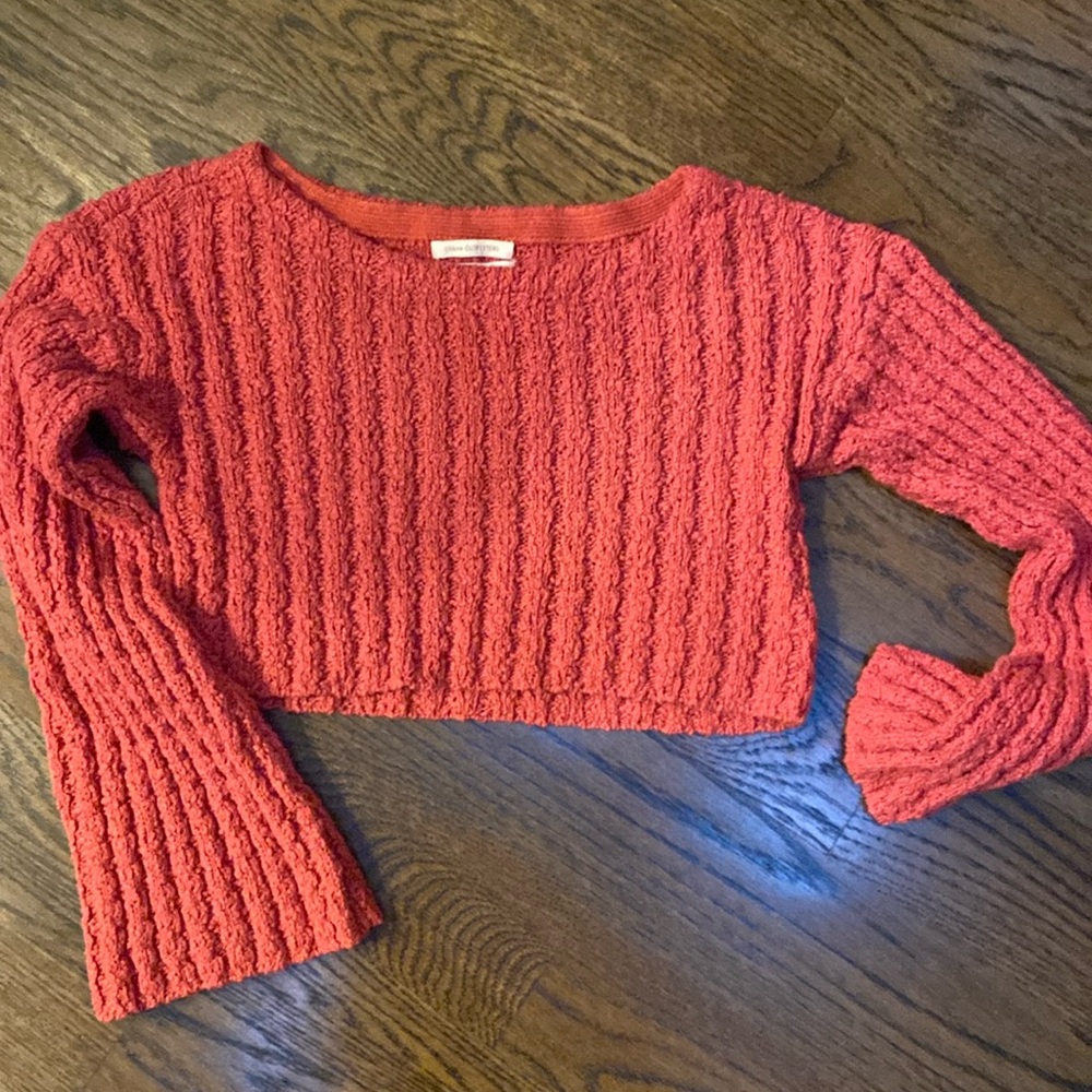 Urban Outfitters Cropped Textured Knit Sweater in Coral Red